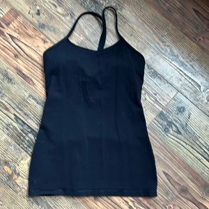Black size 6 lined Tback tank